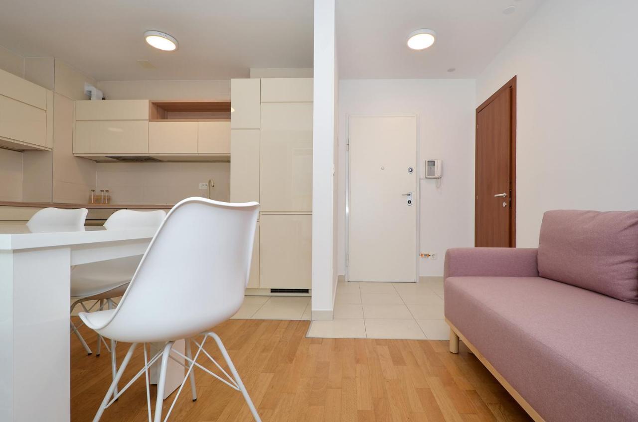Apartment Luka Спліт Екстер'єр фото